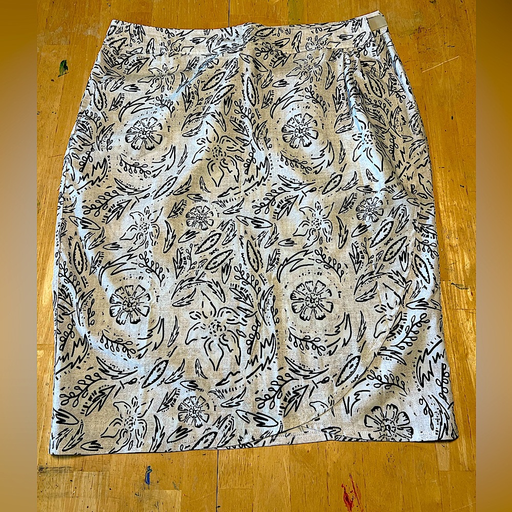 Rip Skirt Hawaii beige and black floral print XL